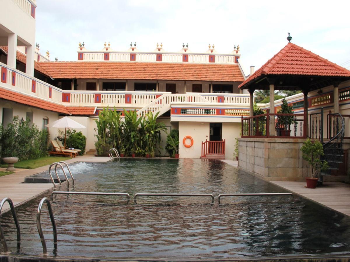 Chidambara Vilas - A Luxury Heritage Resort Kānādukāttān Exterior foto